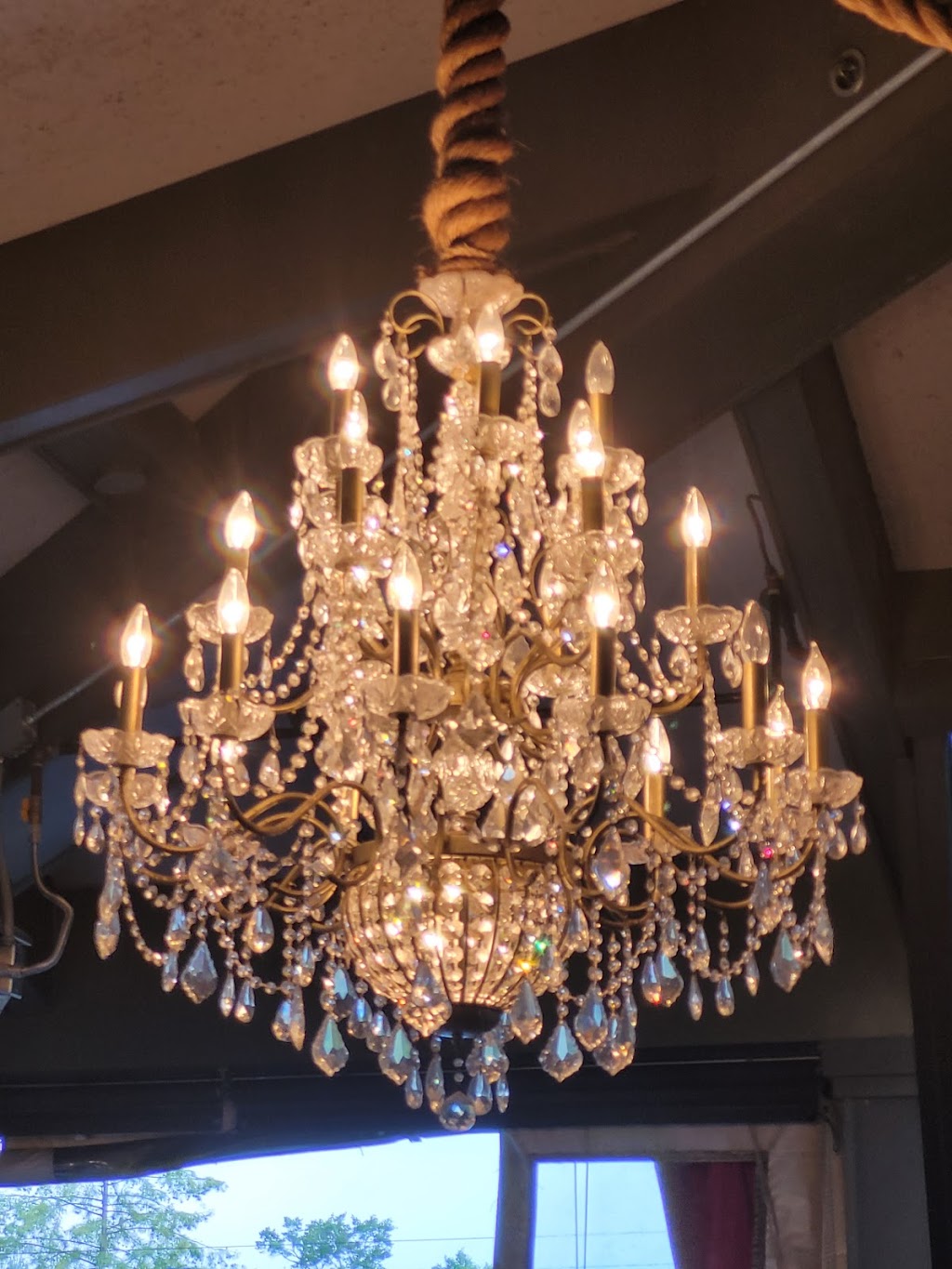 Table 23 | restaurant | 1215 Thomasville Rd, Tallahassee, FL 32303, USA | 8503292261 OR +1 850-329-2261