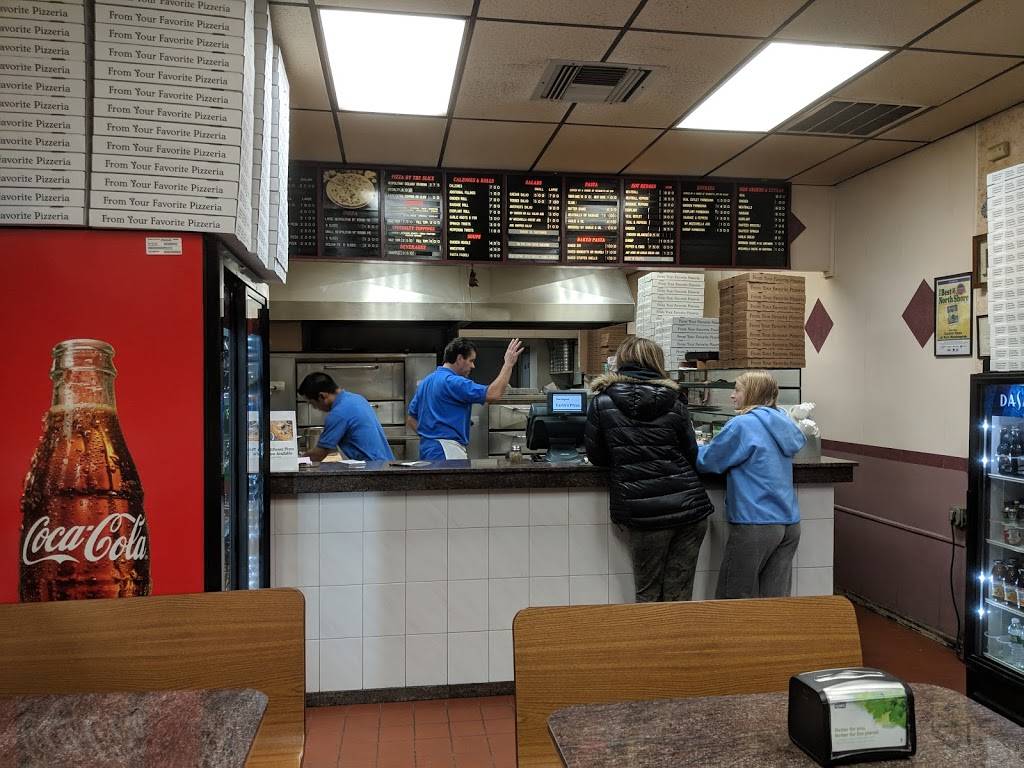 Carlos Pizza Of Port Washington | restaurant | 109 Main St, Port Washington, NY 11050, USA | 5169449754 OR +1 516-944-9754