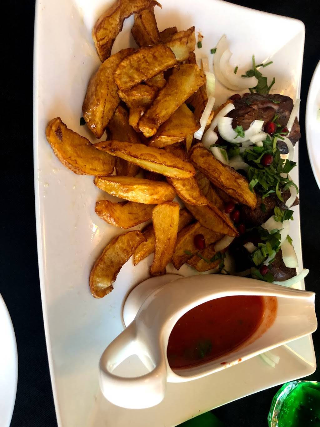 Chicago Diplomat Cafe | restaurant | 3134 N Lincoln Ave, Chicago, IL 60657, USA | 7732622722 OR +1 773-262-2722