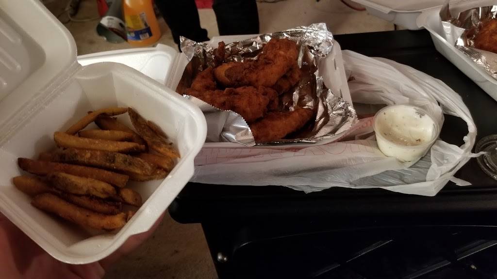 Mother Cluckers | restaurant | 2348 N High St, Columbus, OH 43202, USA | 6142911010 OR +1 614-291-1010