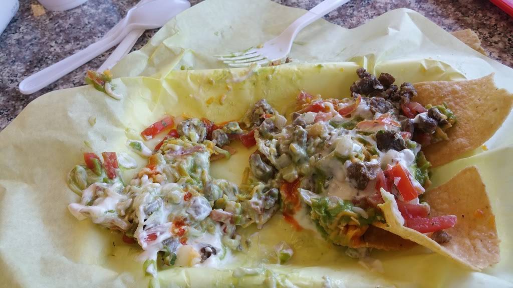 Amados Mexican Food | restaurant | 2729 S Alma School Rd, Mesa, AZ 85210, USA | 4807756544 OR +1 480-775-6544