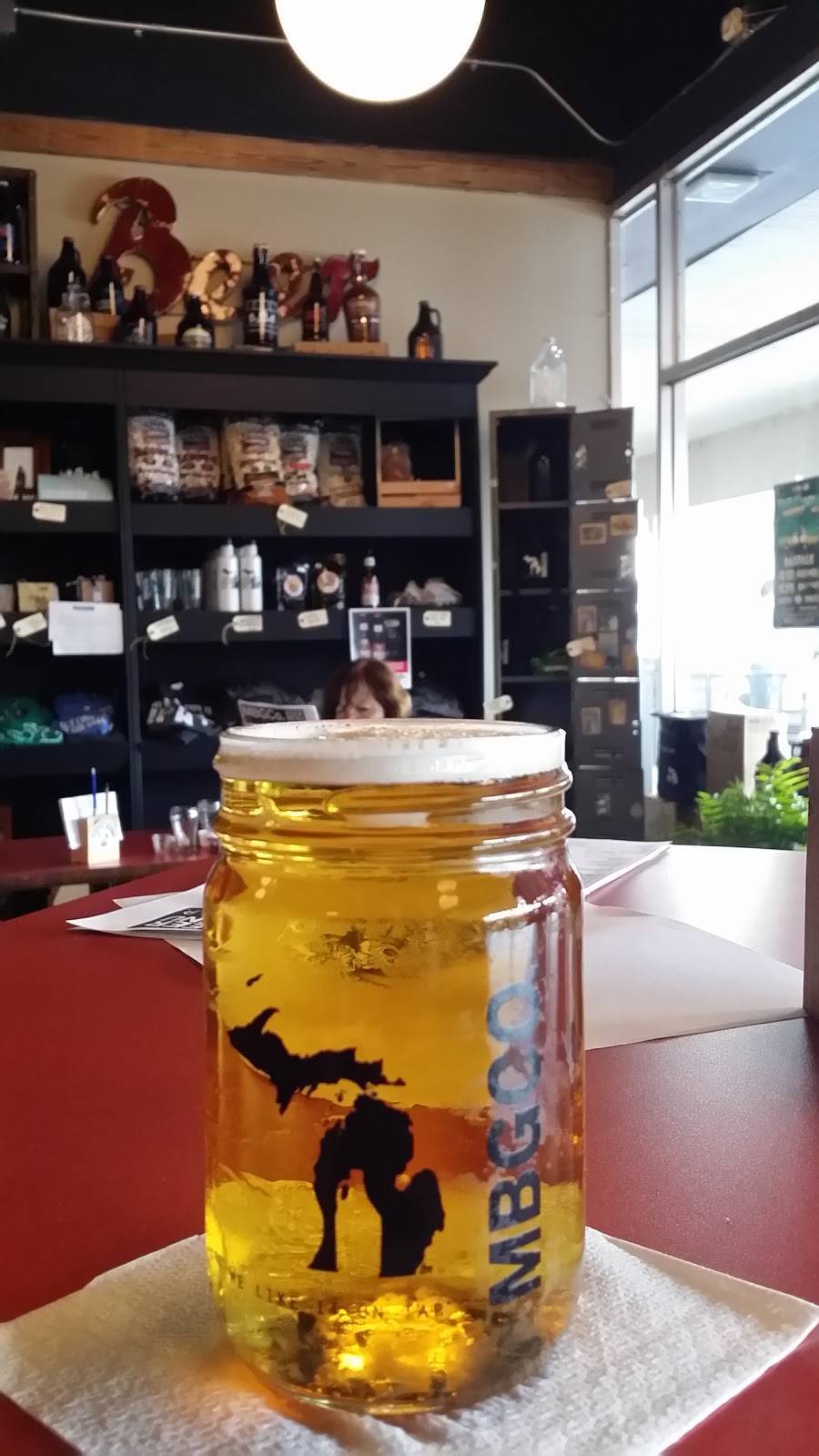 Michigan Beer Growler Company | restaurant | 31221 Southfield Rd, Beverly Hills, MI 48025, USA | 2483853773 OR +1 248-385-3773