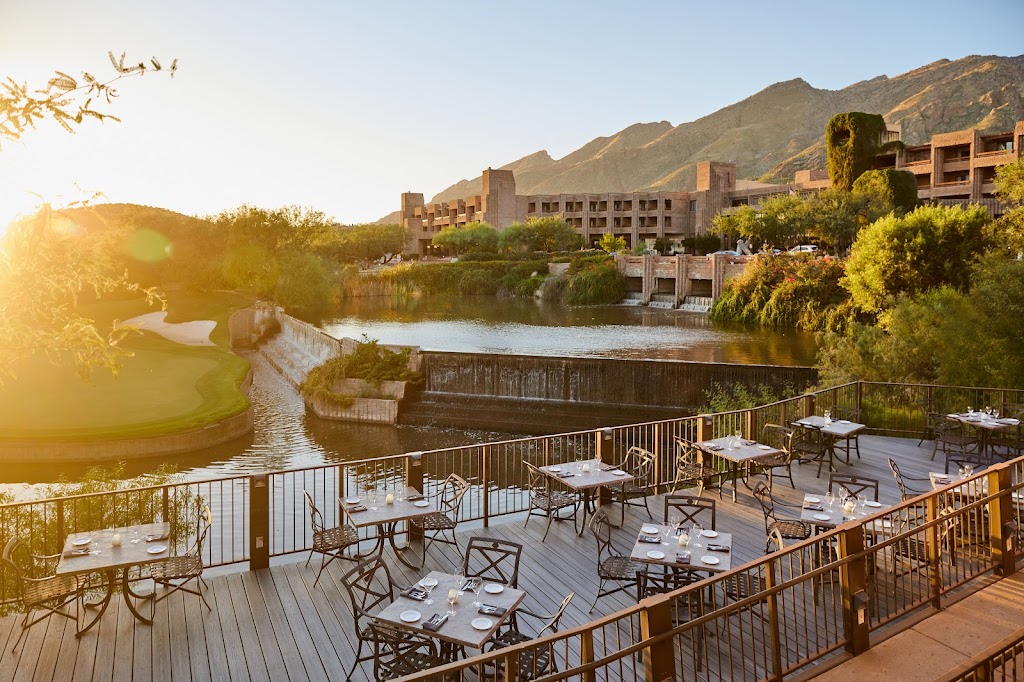 Flying V Bar & Grill | restaurant | 7000 N Resort Dr, Tucson, AZ 85750, USA | 5206155495 OR +1 520-615-5495