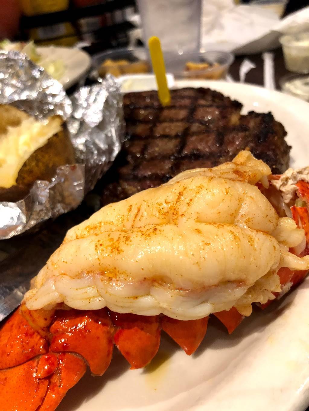 Starters Bar & Grill Plymouth Rd | restaurant | 18426 Plymouth Rd, Detroit, MI 48228, USA | 3138373630 OR +1 313-837-3630