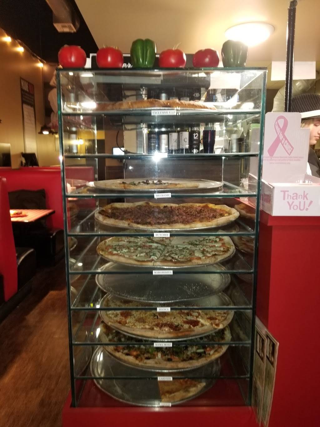 Tomasinos Pizza III | restaurant | 920 International Pkwy #1016, Lake Mary, FL 32746, USA | 4073337499 OR +1 407-333-7499