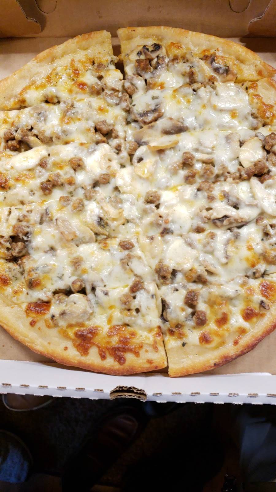 Twin Trees III | meal delivery | 310 N Main St, North Syracuse, NY 13212, USA | 3154589311 OR +1 315-458-9311