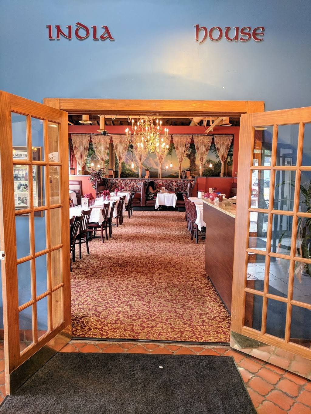 India House | restaurant | 758 Grand Ave, St Paul, MN 55105, USA | 6512939124 OR +1 651-293-9124