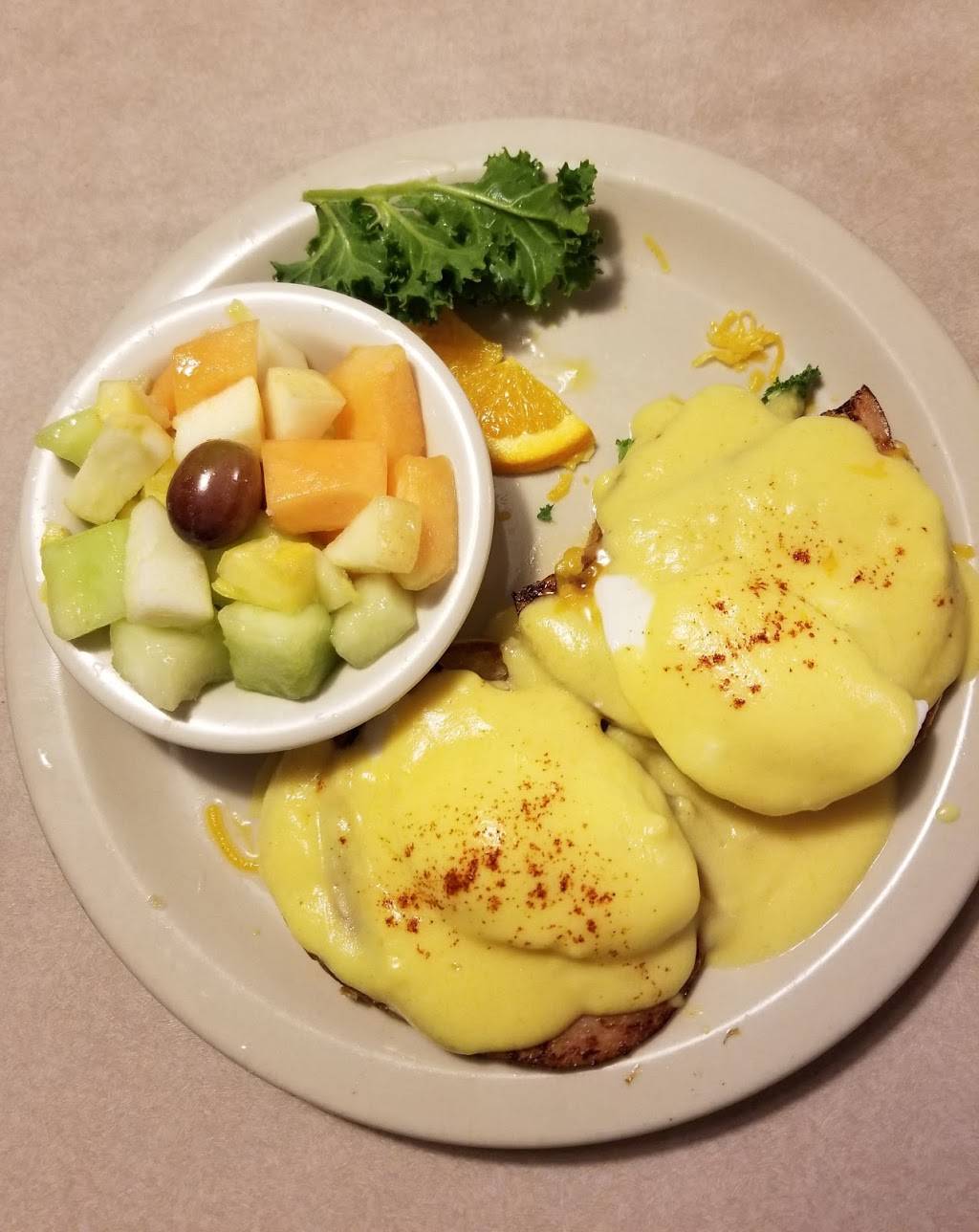 Country Waffles | restaurant | 2300 Athens Ave, Redding, CA 96001, USA | 5302471366 OR +1 530-247-1366