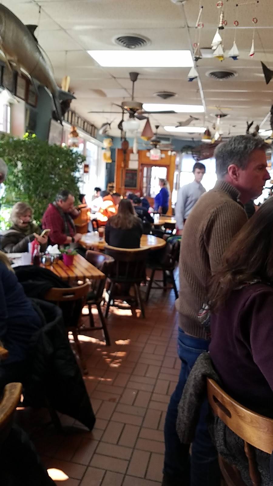 T Ks Galley | restaurant | 156 New York Ave, Huntington, NY 11743, USA | 6313518666 OR +1 631-351-8666