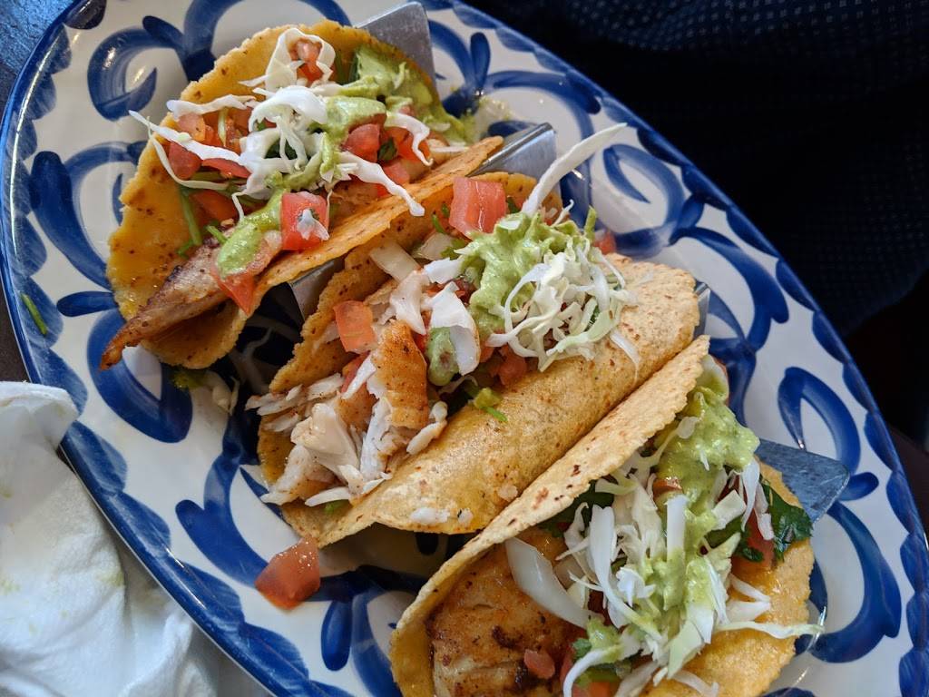 Casa Blanca | restaurant | 10 Main St, Andover, MA 01810, USA | 9782894165 OR +1 978-289-4165