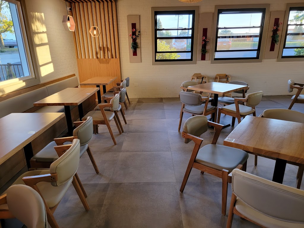 Five Spice Kitchen | restaurant | 1150 Lake St, Roselle, IL 60172, USA | 6305292828 OR +1 630-529-2828