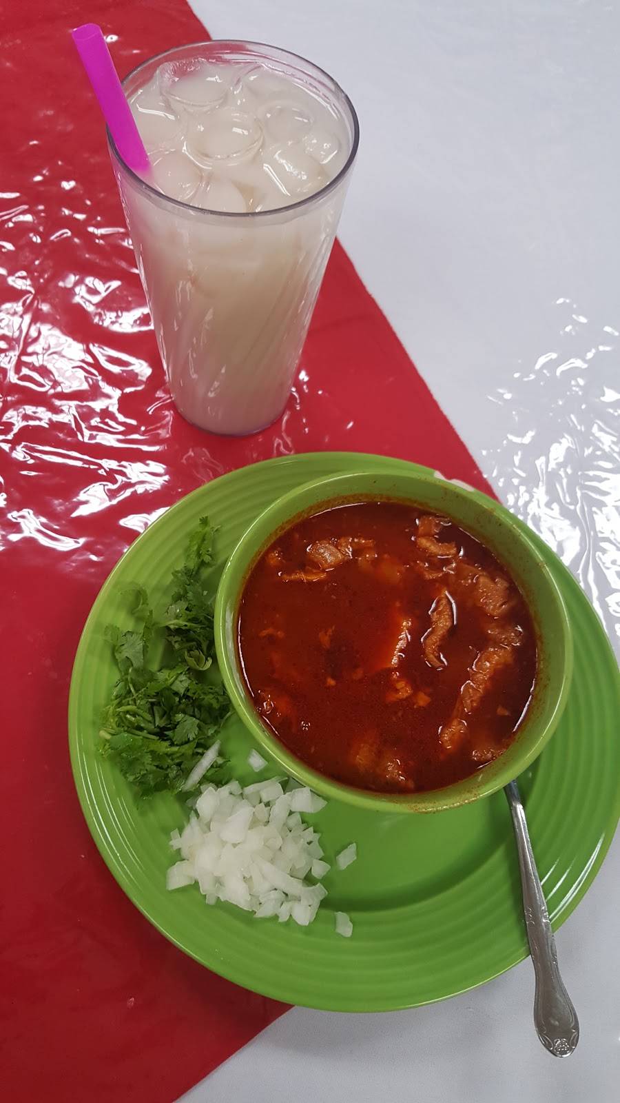 Viejo Padilla Mexican Restaurant | restaurant | 22513 Community Dr, New Caney, TX 77357, USA | 2817476592 OR +1 281-747-6592