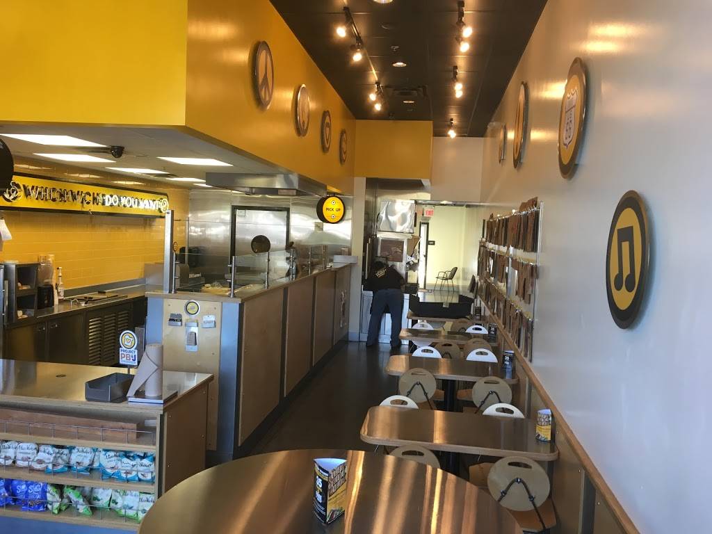Which Wich Superior Sandwiches | restaurant | 830 E Alosta Ave, Azusa, CA 91702, USA | 6263341100 OR +1 626-334-1100