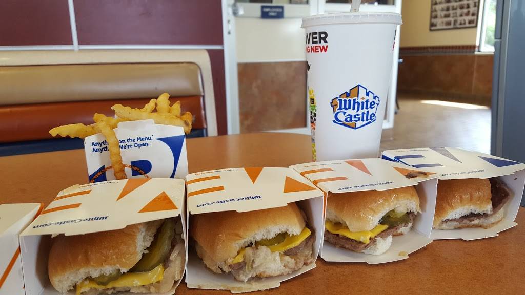 White Castle | restaurant | 9450 S Jeffery Ave, Chicago, IL 60617, USA | 7737688328 OR +1 773-768-8328