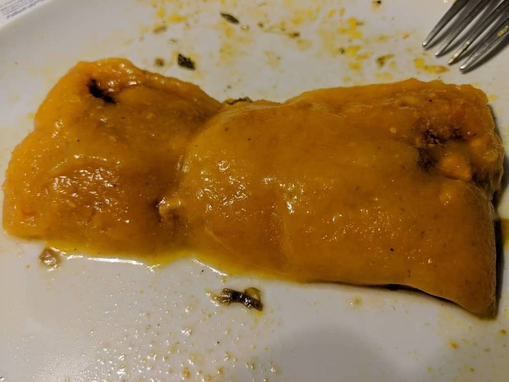 Ruthies Pasteles | restaurant | 406 Sound View Ave, Bronx, NY 10473, USA | 9172026757 OR +1 917-202-6757