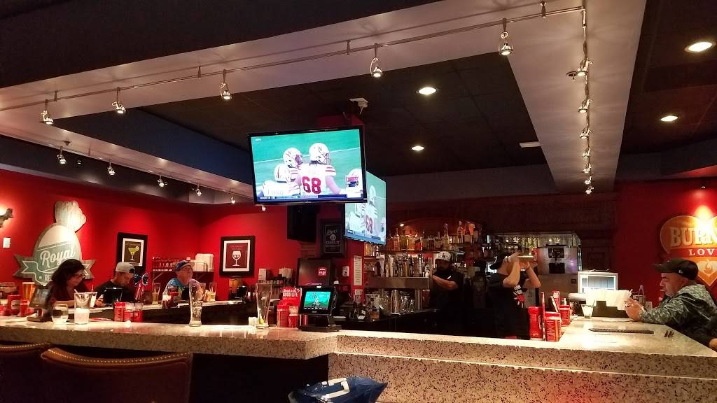 Red Robin Gourmet Burgers and Brews | restaurant | 1233 W Avenue P Suite 301, Palmdale, CA 93551, USA | 6612741773 OR +1 661-274-1773