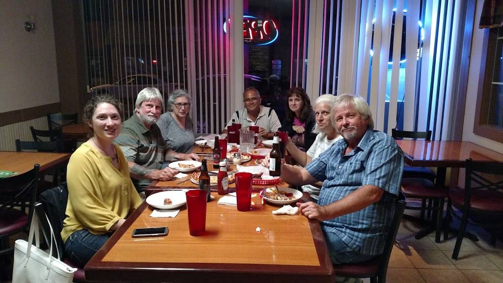 Guidos Pizzeria | restaurant | 116 Park St, Tupper Lake, NY 12986, USA | 5183592958 OR +1 518-359-2958