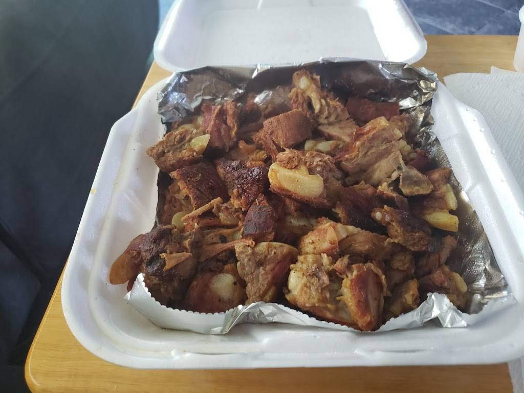 Jockyboys BBQ | restaurant | 1850 Drew St, Clearwater, FL 33765, USA | 7275335019 OR +1 727-533-5019