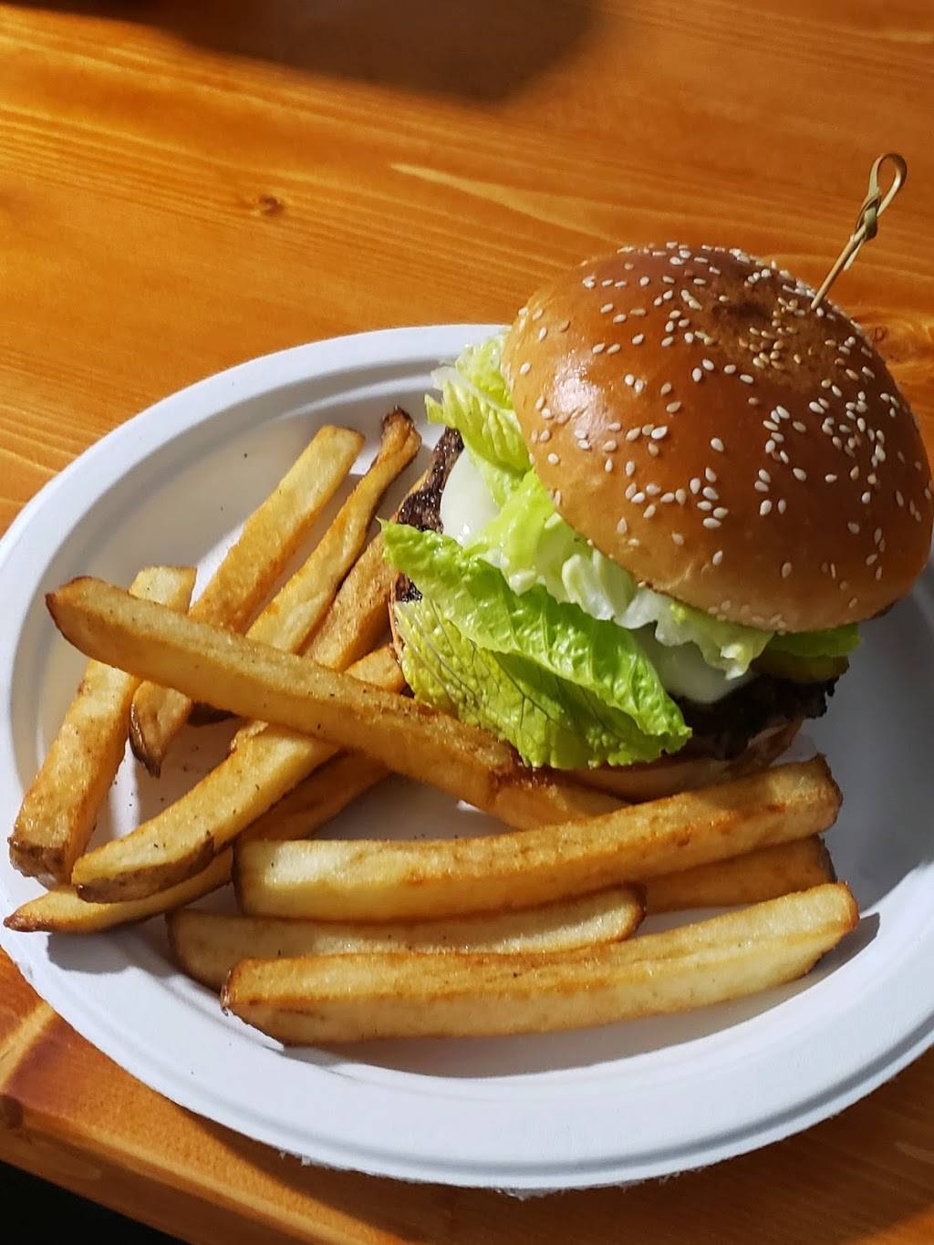 Jazzy Steakburger | restaurant | 10125 Telegraph Rd, Carleton, MI 48117, USA | 7342565588 OR +1 734-256-5588