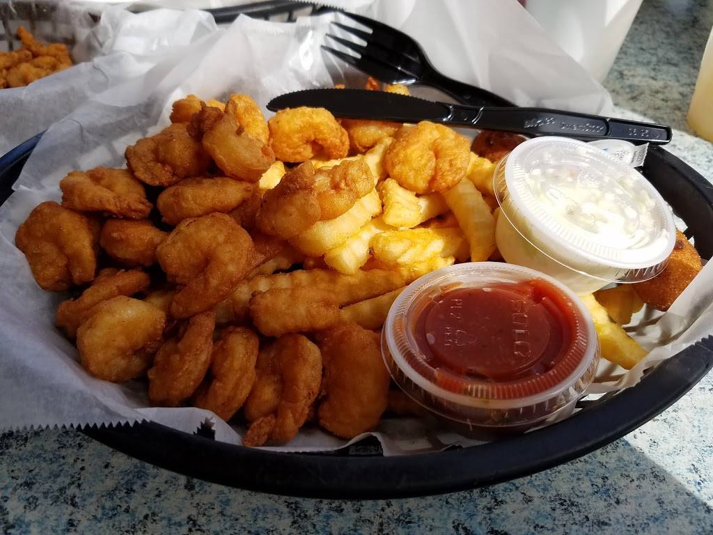 Buddys Crab House & Oyster Bar | restaurant | 101 Roland Ave, Surf City, NC 28445, USA | 9103281515 OR +1 910-328-1515