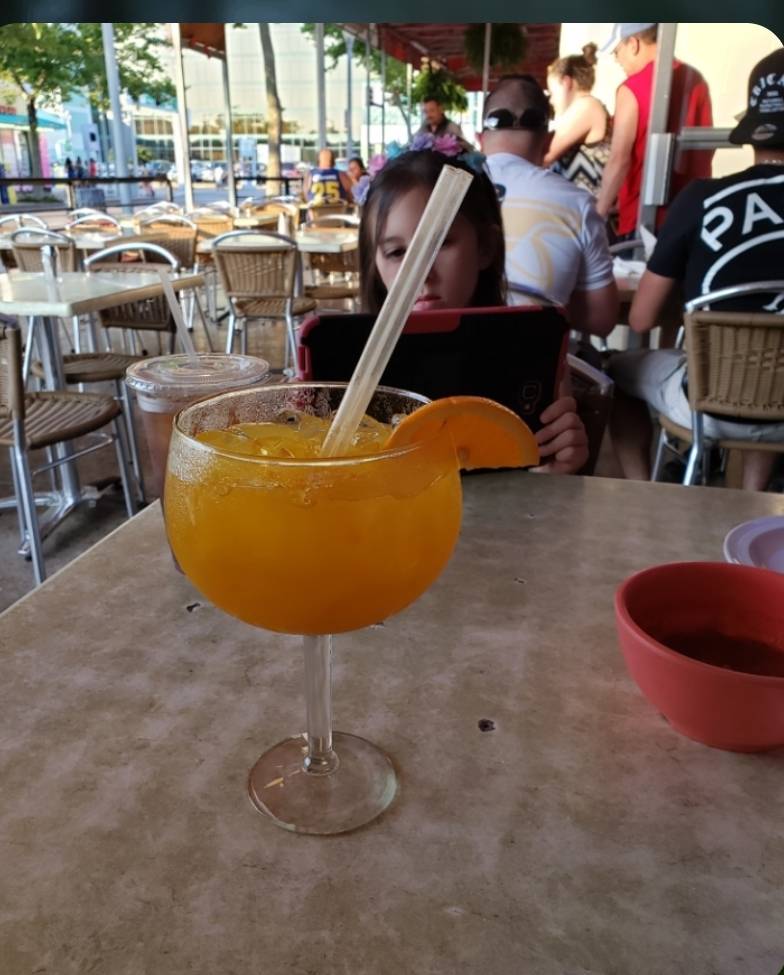 Guads | restaurant | 200 21st St #106, Virginia Beach, VA 23451, USA | 7579614011 OR +1 757-961-4011