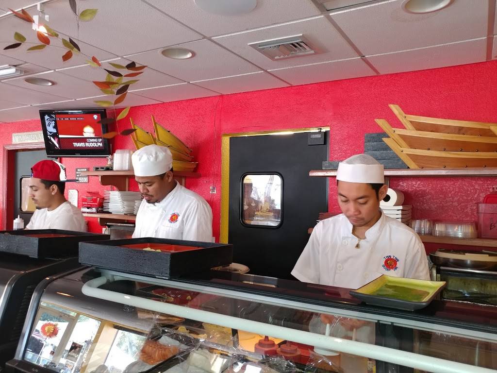 Thai Thai Village | restaurant | 100 Harrison St, Cocoa, FL 32922, USA | 3216318228 OR +1 321-631-8228