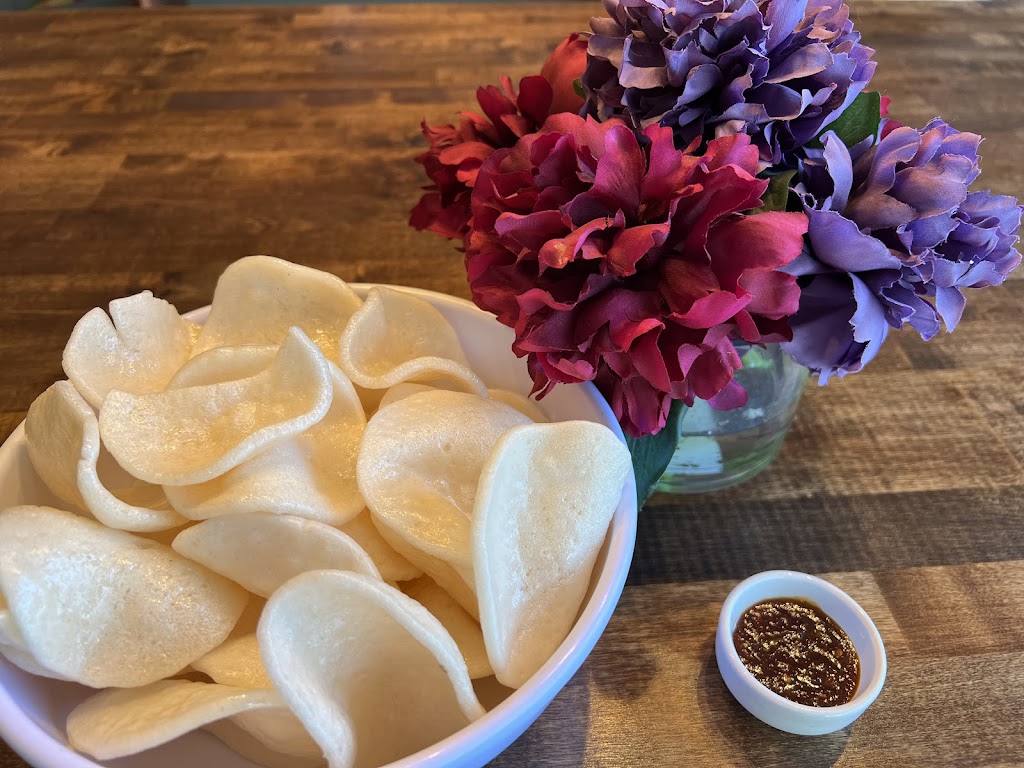 Burapa Thai and Bar | restaurant | 226 Maple Ave W, Vienna, VA 22180, USA | 2404601096 OR +1 240-460-1096