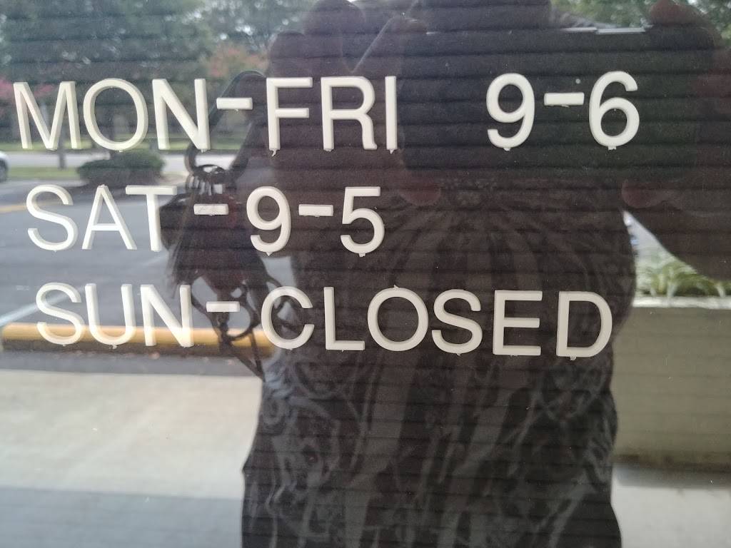 Pembroke Bakery and Deli | bakery | 4668 Pembroke Blvd suite 102, Virginia Beach, VA 23455, USA | 7573197114 OR +1 757-319-7114