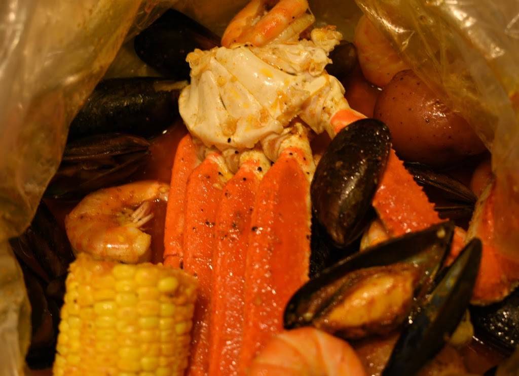 King Crab | restaurant | 4012 C Victory Blvd, Portsmouth, VA 23701, USA | 7574888088 OR +1 757-488-8088