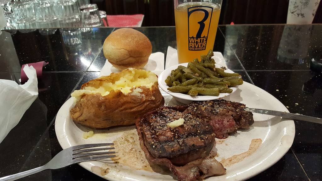 Fall Creek Steak & Catfish House | restaurant | 997 MO-165, Branson, MO 65616, USA | 4173365060 OR +1 417-336-5060