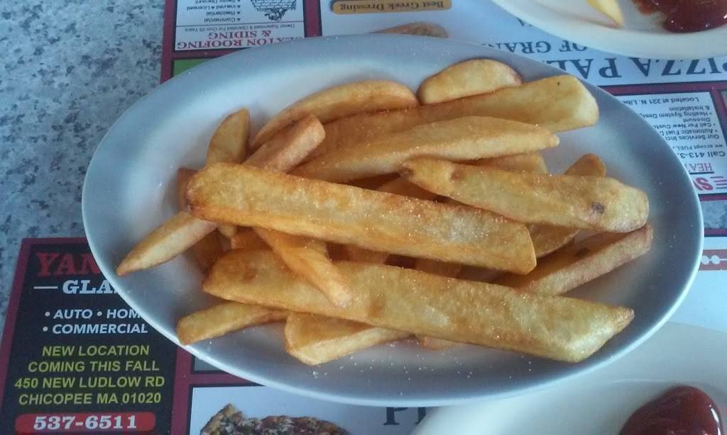 Pizza Palace Restaurant | restaurant | 31 W State St, Granby, MA 01033, USA | 4134672112 OR +1 413-467-2112