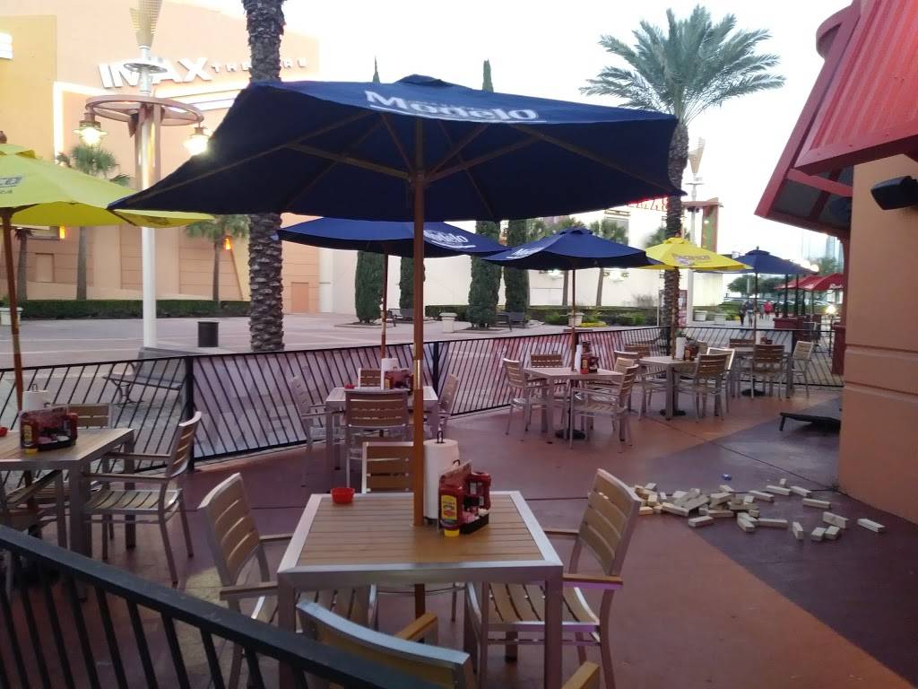 Big City Wings | restaurant | 7620 Katy Fwy Suite 460, Houston, TX 77024, USA | 7132392092 OR +1 713-239-2092