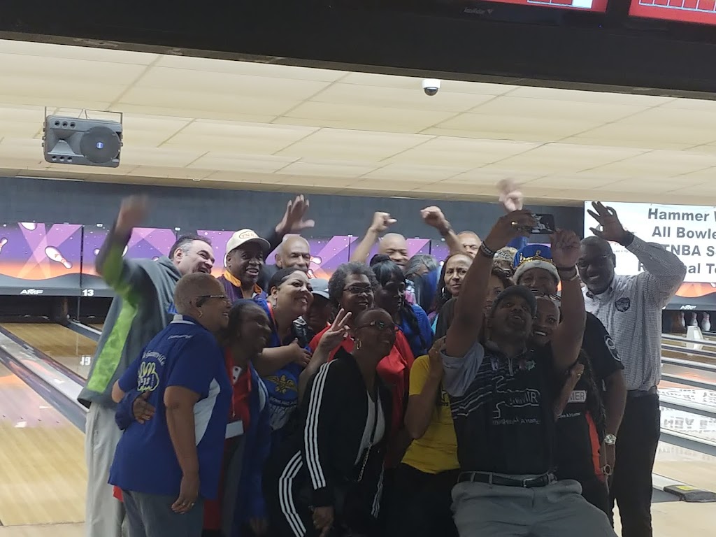 AMF Columbia Lanes | restaurant | 1732 Bush River Rd, Columbia, SC 29210, USA | 8037981310 OR +1 803-798-1310