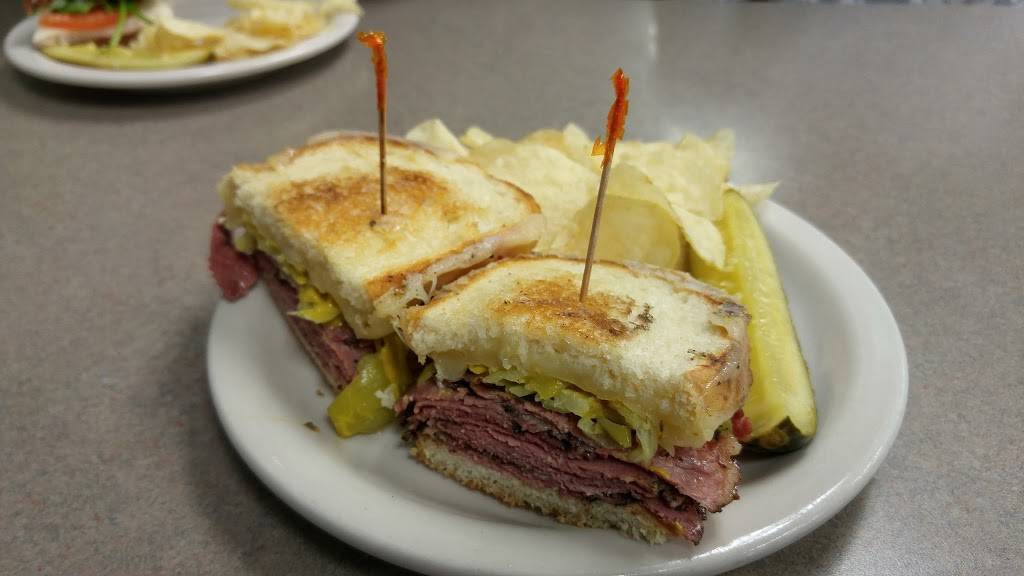 Ice Cream Co and Grill | restaurant | 2401 E Orangeburg Ave #650, Modesto, CA 95355, USA | 2095783112 OR +1 209-578-3112