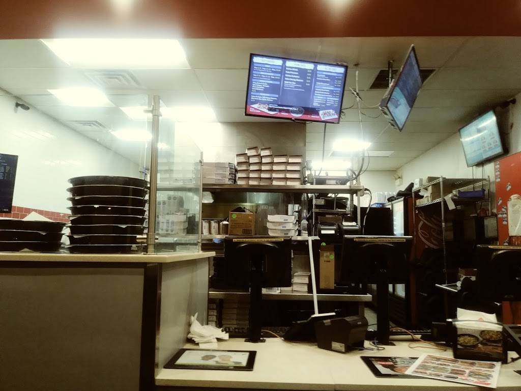 Dominos Pizza | meal delivery | 1234 S Canal St, Chicago, IL 60607, USA | 3126665900 OR +1 312-666-5900