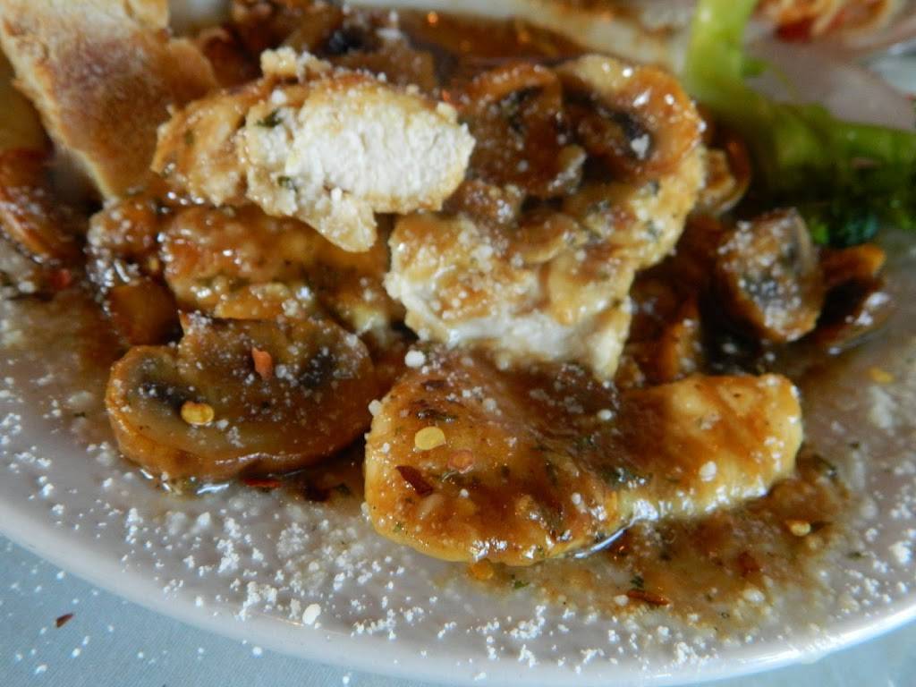 Gregorios Italian Restaurant | restaurant | 2356 Biddle Ave, Wyandotte, MI 48192, USA | 7342833354 OR +1 734-283-3354