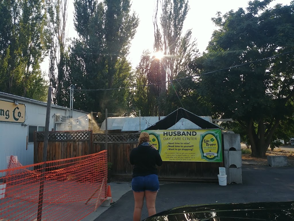 Laht Neppur Brewing Co | restaurant | 444 Preston Ave, Waitsburg, WA 99361, USA | 5093376261 OR +1 509-337-6261