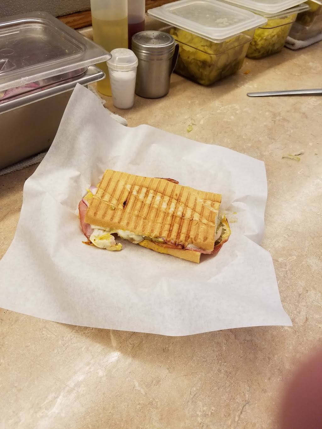 Konas on Nord | restaurant | 965 Nord Ave, Chico, CA 95926, USA | 5308941635 OR +1 530-894-1635