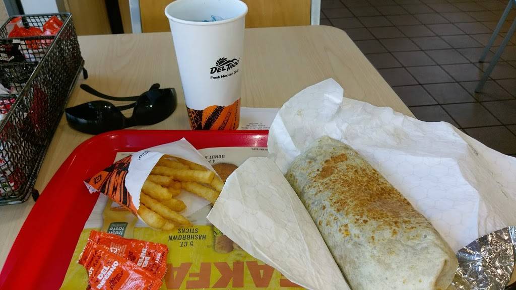 Del Taco | meal takeaway | 11070 Garden Grove Blvd, Garden Grove, CA 92843, USA | 7145397915 OR +1 714-539-7915