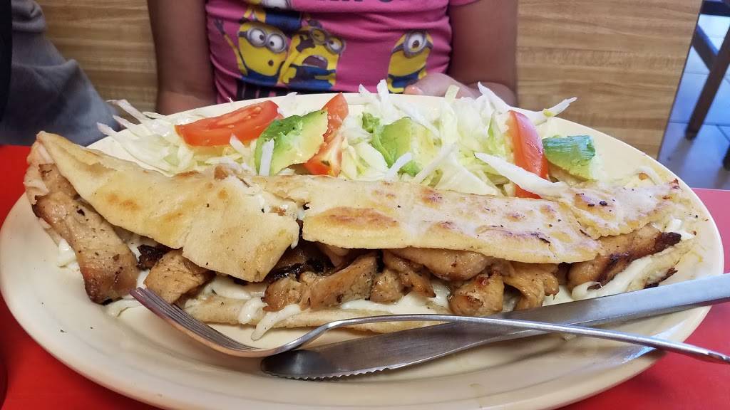 El Hidalguense Restaurant | restaurant | 2133 S Great SW Pkwy, Grand Prairie, TX 75051, USA | 9725227775 OR +1 972-522-7775