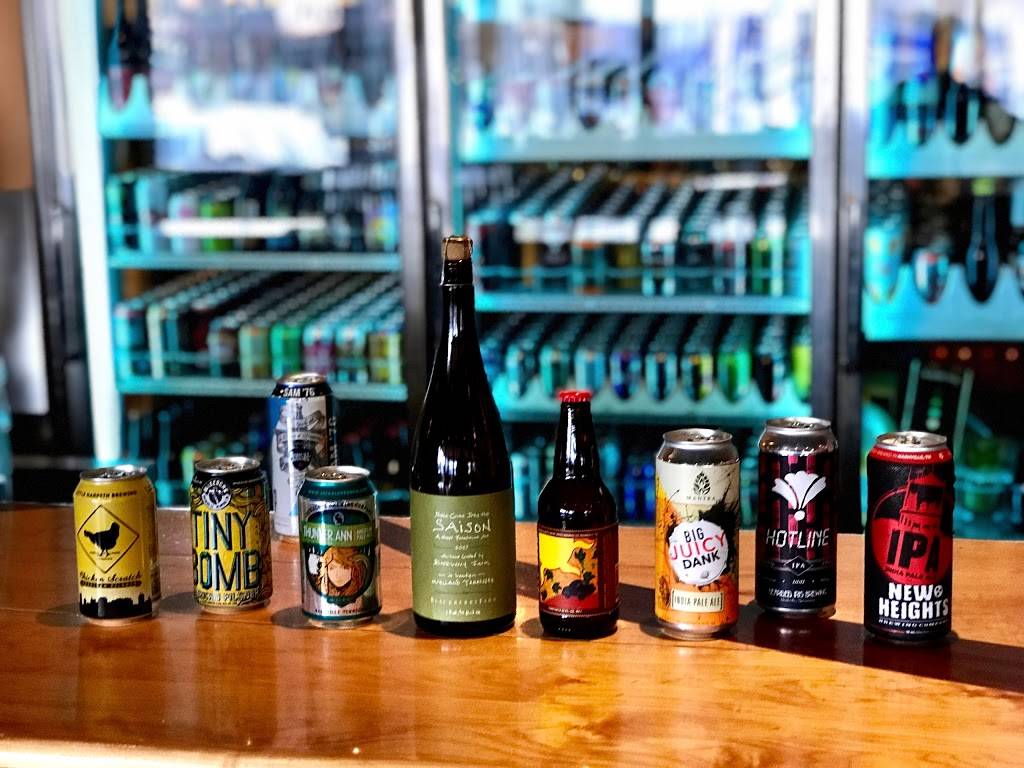 12 South Taproom and Grill | restaurant | 2318 12th Ave S, Nashville, TN 37204, USA | 6154637552 OR +1 615-463-7552