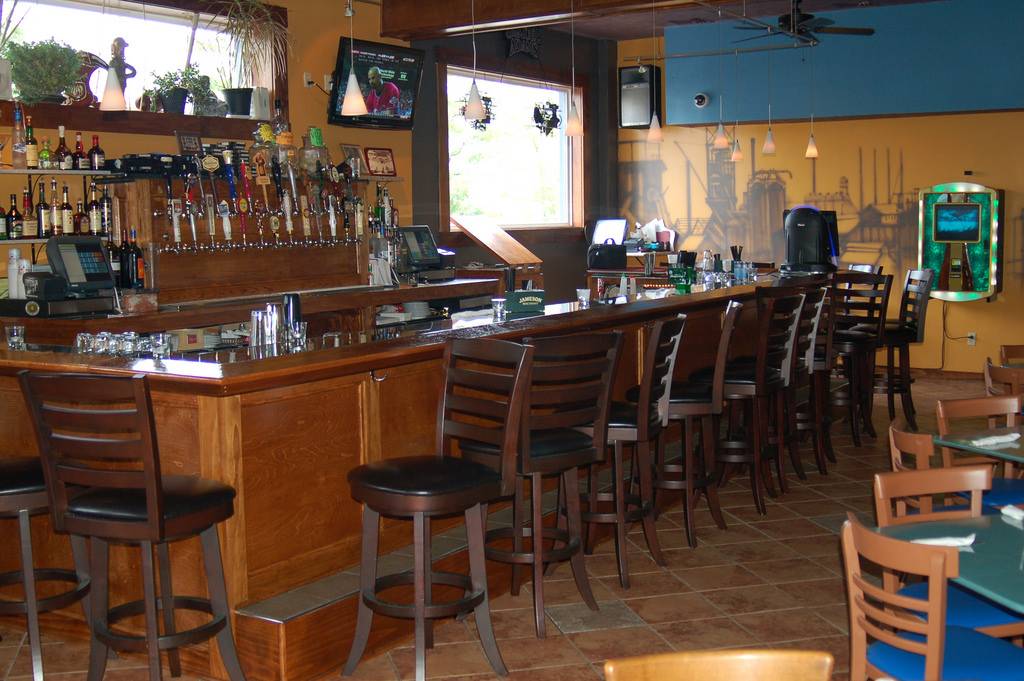 Blue Dust | restaurant | 601 Amity St, Homestead, PA 15120, USA | 4124616220 OR +1 412-461-6220