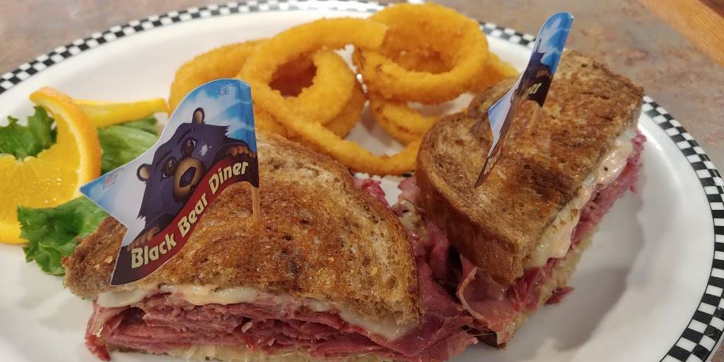 Black Bear Diner | restaurant | 7680 S Las Vegas Blvd, Las Vegas, NV 89123, USA | 7022433575 OR +1 702-243-3575