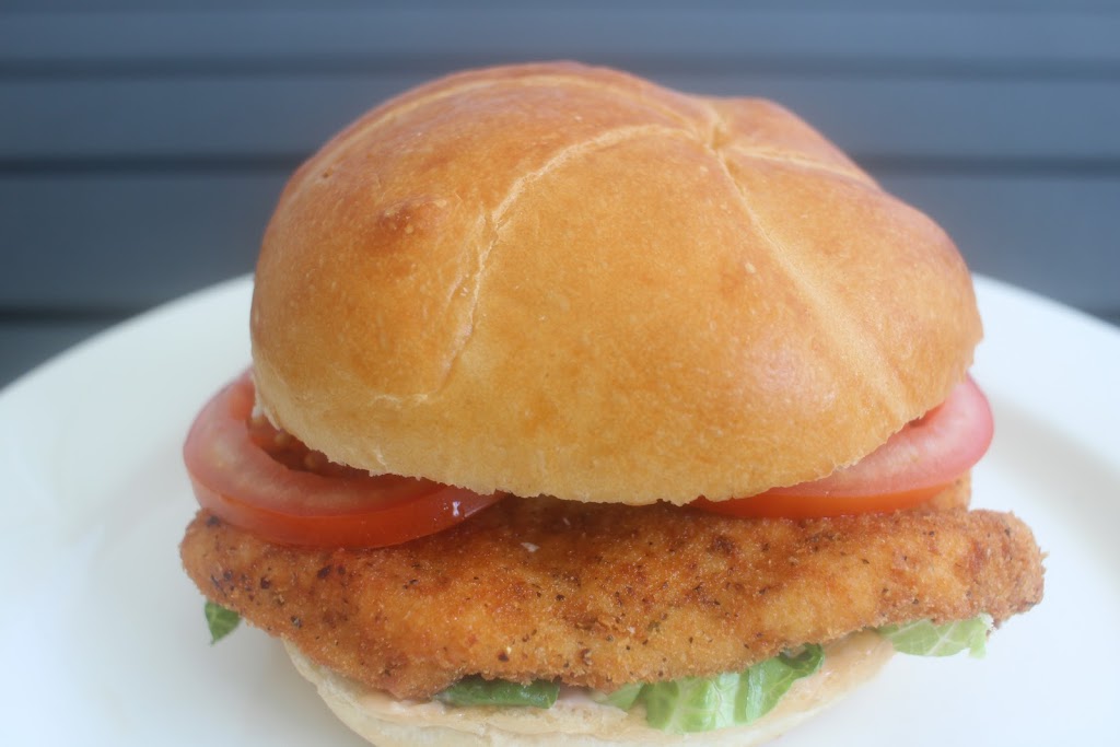 160 BISTRO | restaurant | 4406 N Falkenburg Rd, Tampa, FL 33610, USA | 8132802620 OR +1 813-280-2620