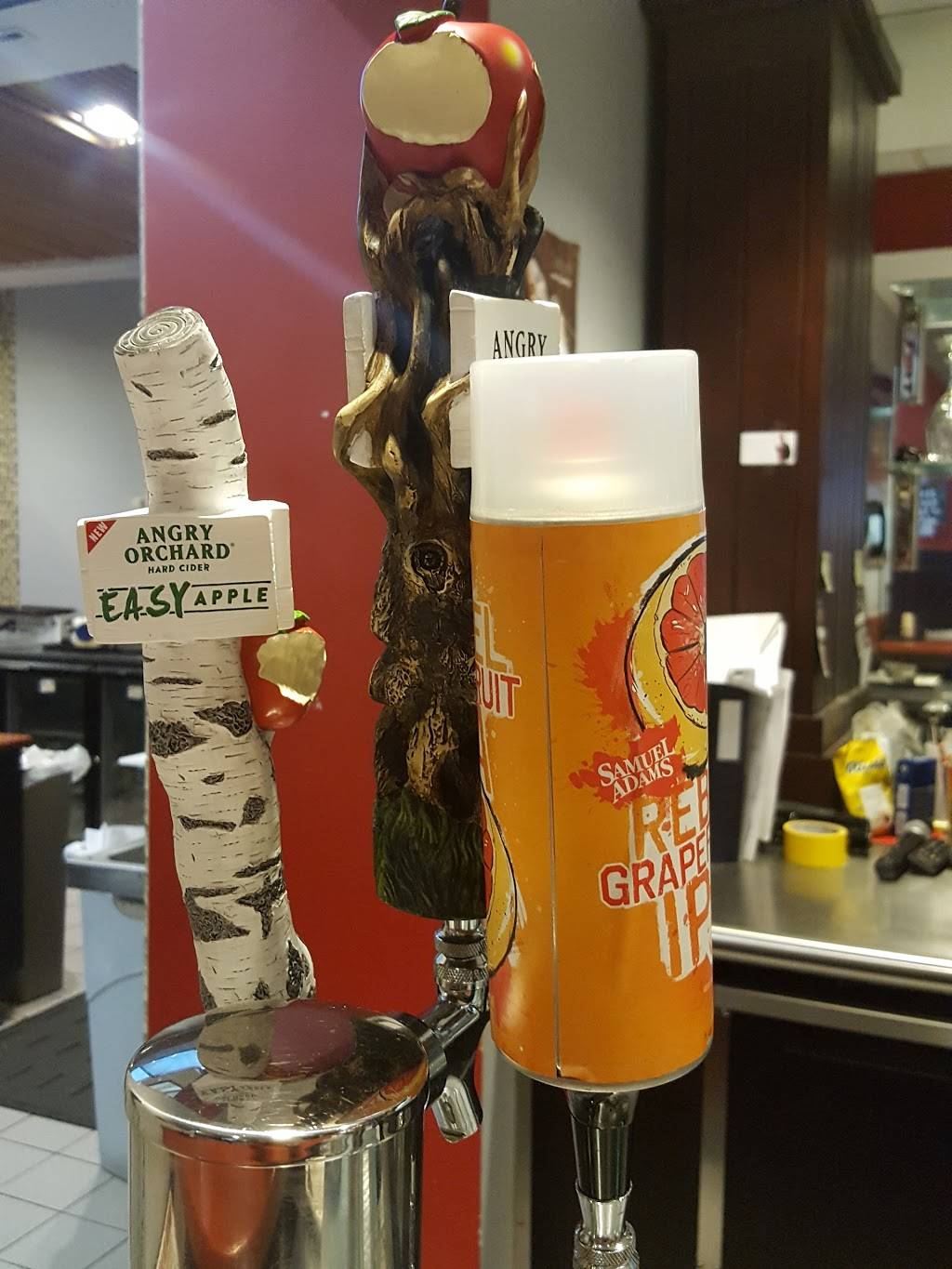 The Goats Head | restaurant | Boynton St, Worcester, MA 01609, USA | 5088315000 OR +1 508-831-5000