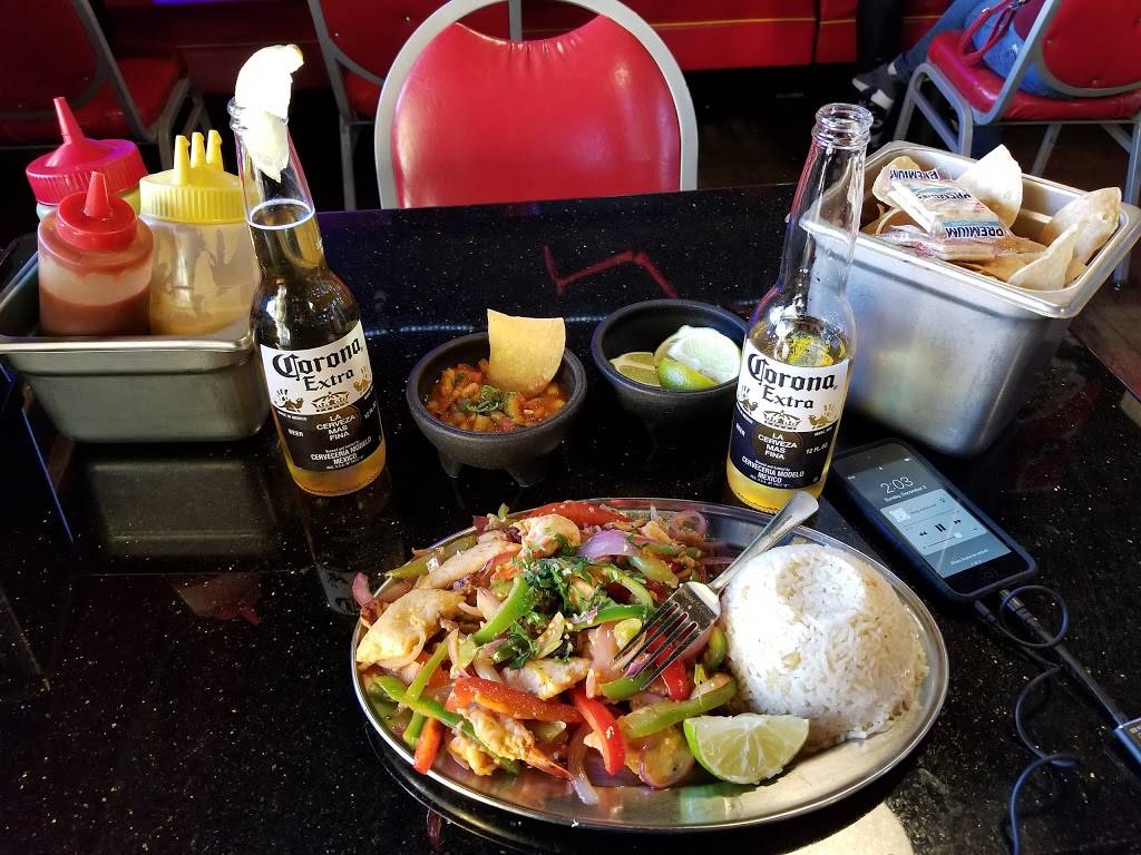 GRINGOS Mariscos and Beer | restaurant | 4209 W Washington Blvd #104, Los Angeles, CA 90019, USA | 3237373977 OR +1 323-737-3977
