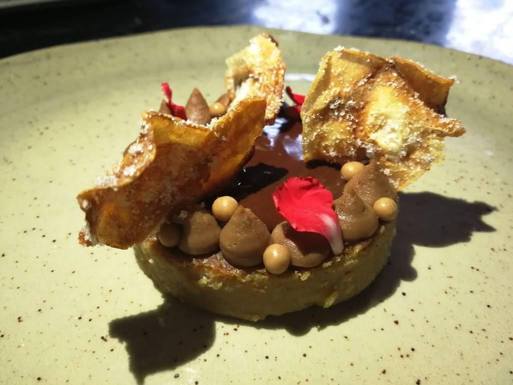 7 Enoteca | restaurant | 216 Lakeshore Rd E, Oakville, ON L6J 7N9, Canada | 9058424777 OR +1 905-842-4777