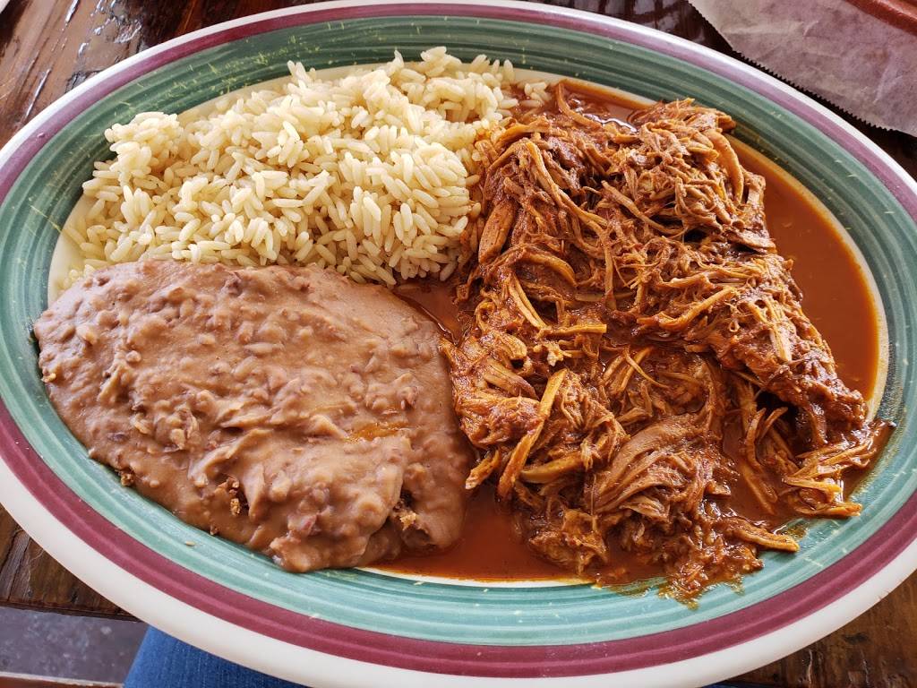 Guajillo’s The Shortcut to Mexico | restaurant | 1001 Northwest Loop 410, San Antonio, TX 78213, USA | 2103444119 OR +1 210-344-4119