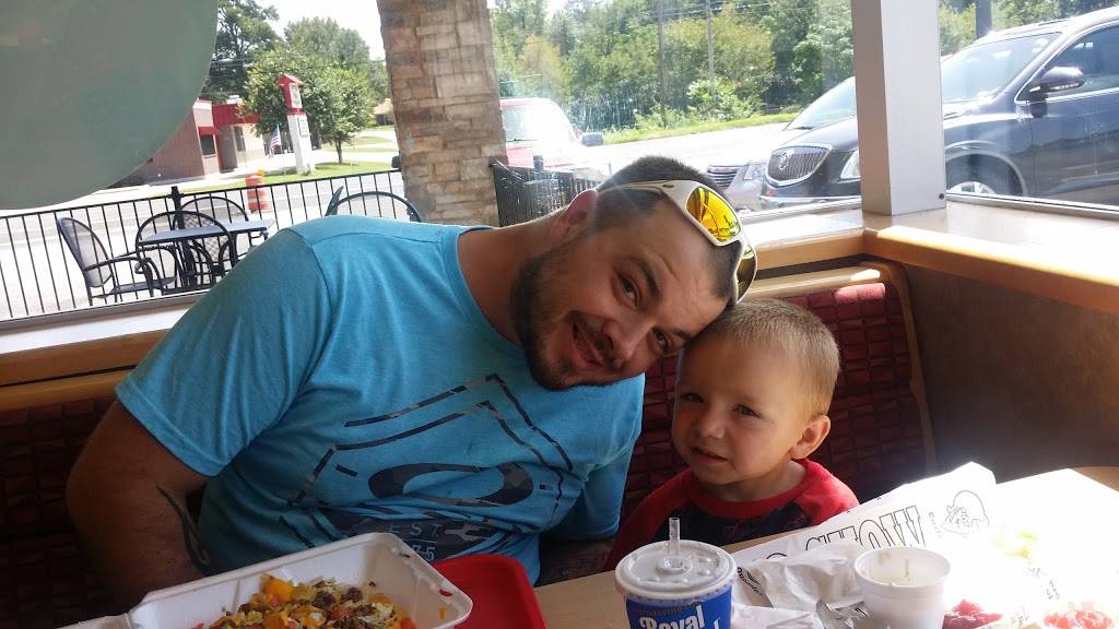 Dairy Queen Store | restaurant | 700 S Main St, Quitman, TX 75783, USA | 9037634414 OR +1 903-763-4414