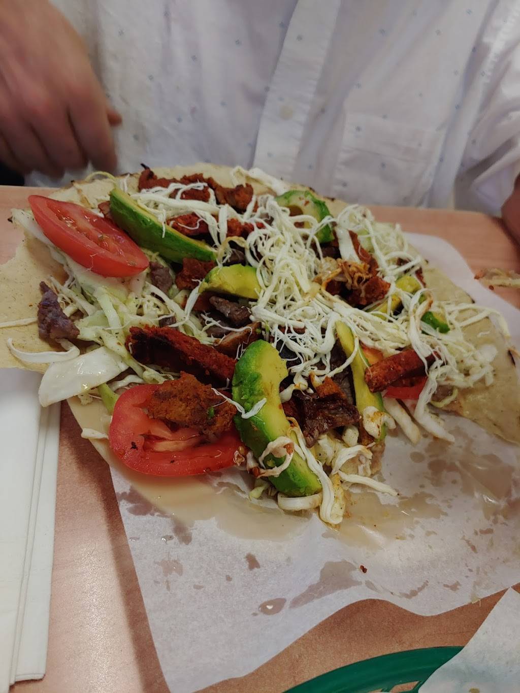 LA GUELAGUETZA MEXICAN RESTAURANT LLC | restaurant | 816 Old Coors Dr SW, Albuquerque, NM 87121, USA | 5059160095 OR +1 505-916-0095